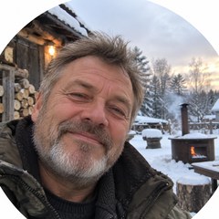 Viktor S.